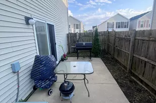 835 Four Seasons Blvd, Aurora, IL 60504 - Photo 20