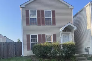 835 Four Seasons Blvd, Aurora, IL 60504 - Photo 1