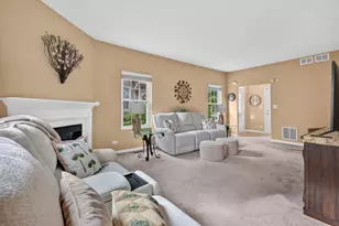 1862 Wisteria Dr, Aurora, IL 60503 - Photo 8