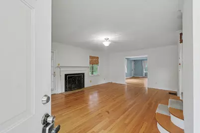 611 S James Street, Champaign, IL 61821 - Photo 4