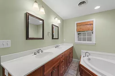 611 S James Street, Champaign, IL 61821 - Photo 28