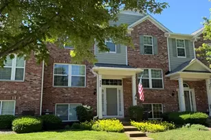 995 Reserve Dr, Elgin, IL 60124 - Photo 1