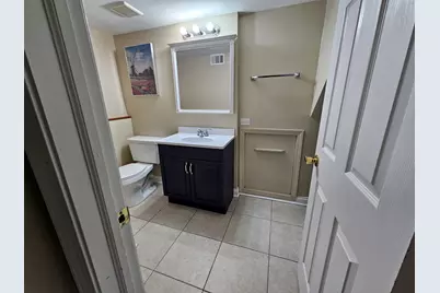 210 Redwood Court, Vernon Hills, IL 60061 - Photo 24