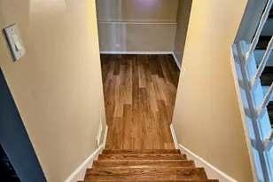 210 Redwood Ct, Vernon Hills, IL 60061 - Photo 20