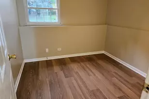 210 Redwood Ct, Vernon Hills, IL 60061 - Photo 26