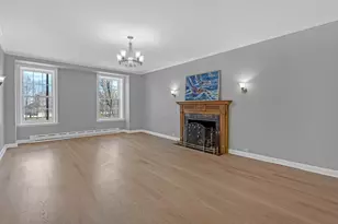 3750 N Lake Shore Dr, Chicago, IL 60613 - Photo 12