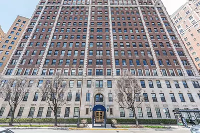 3750 N Lake Shore Drive #2C, Chicago, IL 60613 - Photo 2