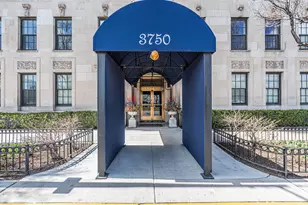 3750 N Lake Shore Dr, Chicago, IL 60613 - Photo 4