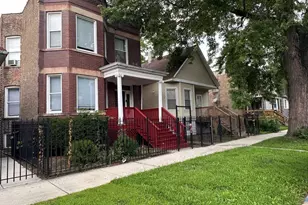 7422 S Blackstone Ave, Chicago, IL 60619 - Photo 1