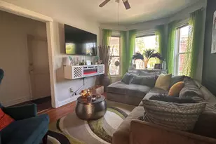 7422 S Blackstone Ave, Chicago, IL 60619 - Photo 2