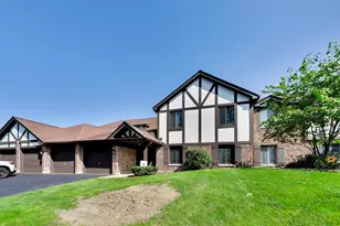 [Address not provided], Wheaton, IL 60189 - Photo 2