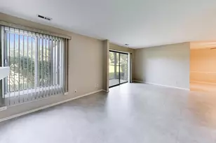 [Address not provided], Wheaton, IL 60189 - Photo 8