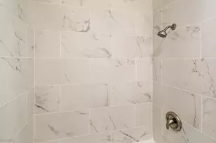 2226 Marshall Pkwy, Waukegan, IL 60085 - Photo 8