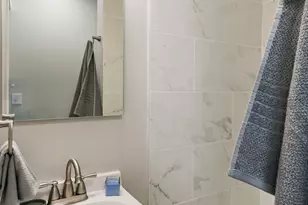 2226 Marshall Pkwy, Waukegan, IL 60085 - Photo 18