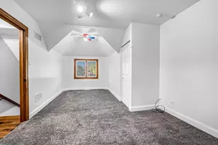 7555 W 105th St, Palos Hills, IL 60465 - Photo 26