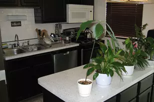 1980 Huntington Blvd, Hoffman Estates, IL 60169 - Photo 4