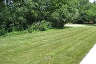 1980 Huntington Blvd, Hoffman Estates, IL 60169 - Photo 16
