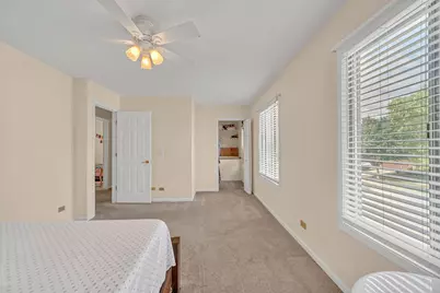 206 Albert Drive, Vernon Hills, IL 60061 - Photo 30