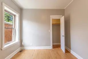 8411 S Elizabeth St, Chicago, IL 60620 - Photo 16