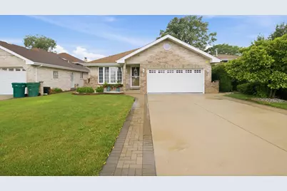 8600 Menard Avenue, Burbank, IL 60459 - Photo 1