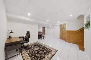 8600 Menard Ave, Burbank, IL 60459 - Photo 36