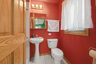 8600 Menard Ave, Burbank, IL 60459 - Photo 26