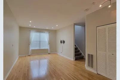 11S505 Rachael Court, Willowbrook, IL 60527 - Photo 12