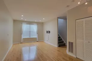 11S505 Rachael Ct, Willowbrook, IL 60527 - Photo 12