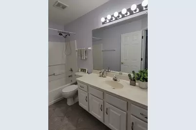 11S505 Rachael Court, Willowbrook, IL 60527 - Photo 18