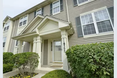 11S505 Rachael Court, Willowbrook, IL 60527 - Photo 1