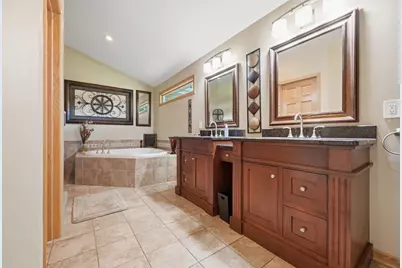 28 S Cherry Drive, Oswego, IL 60543 - Photo 20