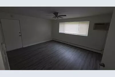 14605 Des Plaines Street #1E, Harvey, IL 60426 - Photo 2