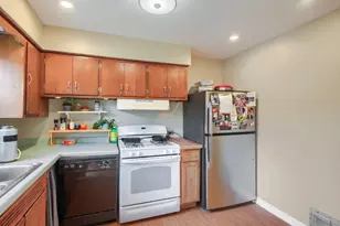 10749 S Kedzie Ave, Chicago, IL 60655 - Photo 10