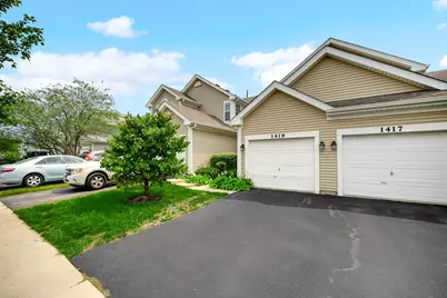 1419 Walnut Hill Avenue, Saint Charles, IL 60174 - Photo 2