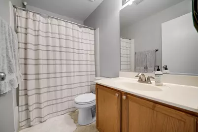 1419 Walnut Hill Avenue, Saint Charles, IL 60174 - Photo 18