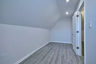 1645 S Keeler Ave, Chicago, IL 60623 - Photo 36