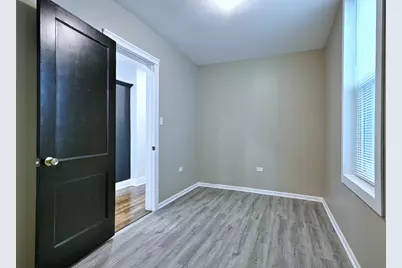 1645 S Keeler Avenue, Chicago, IL 60623 - Photo 14