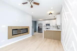3018 W Polk St, Chicago, IL 60612 - Photo 2