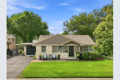 534 E Park Avenue, Elmhurst, IL 60126 - Photo 1