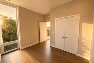 3757 N Sheffield Ave, Chicago, IL 60613 - Photo 12