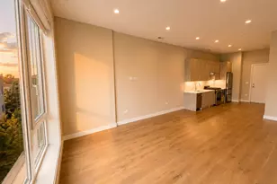 3757 N Sheffield Ave, Chicago, IL 60613 - Photo 4