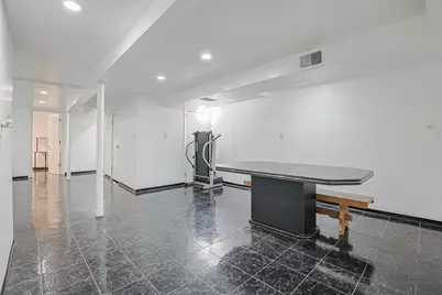 9389 Hamlin Avenue, Des Plaines, IL 60016 - Photo 16
