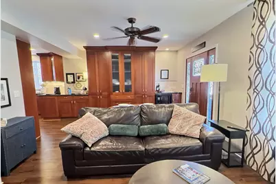 10711 S Artesian Avenue, Chicago, IL 60655 - Photo 4