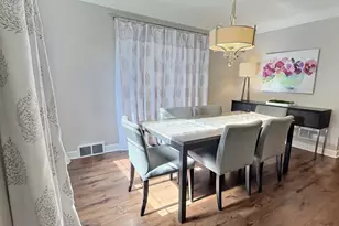 10711 S Artesian Ave, Chicago, IL 60655 - Photo 12