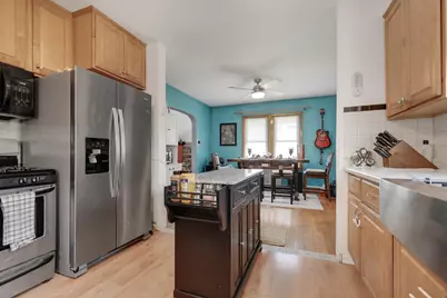 3833 Oak Park Avenue, Berwyn, IL 60402 - Photo 10