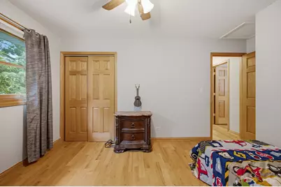 27W440 Central Avenue, Warrenville, IL 60555 - Photo 18