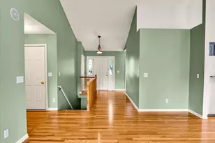 499 Kensington Ct, Dekalb, IL 60115 - Photo 4