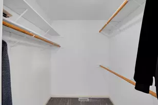 499 Kensington Ct, Dekalb, IL 60115 - Photo 12