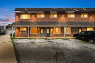 3926 W Columbus Ave, Chicago, IL 60652 - Photo 2