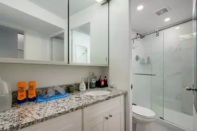 300 N State Street #3508, Chicago, IL 60654 - Photo 10